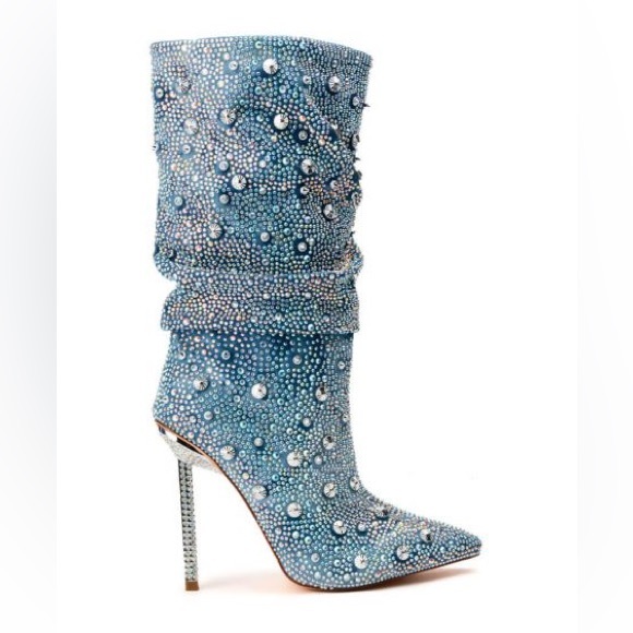 🔥Chelsea Embellished Denim Boots 7-11 sizes.🔥 - Picture 2 of 6